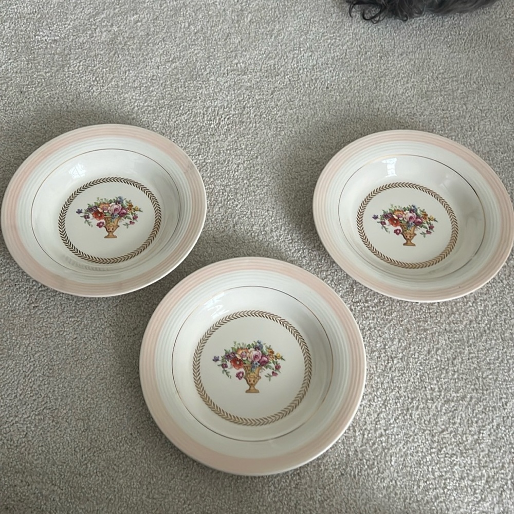 Treasure Island
by LIMOGES-AMERICAN